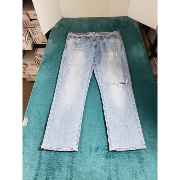 Levis Jeans Size 30 Womens Blue Stretch Pant Denim Light Mid Rise Boyfriend - Picture 1 of 15